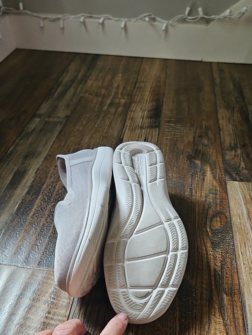 Skechers Handsfree Slip Ins Women's Casual Sneakers - Picture 6 of 11